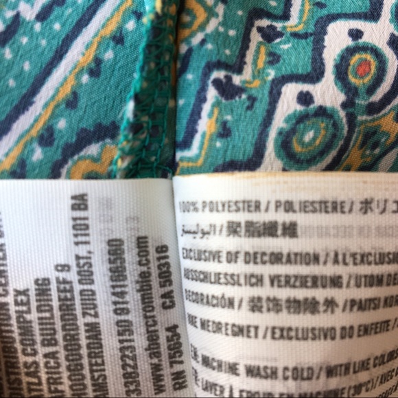 Hollister Spaghetti Strap Tank Top Blouse Size S🌸 - Picture 7 of 8